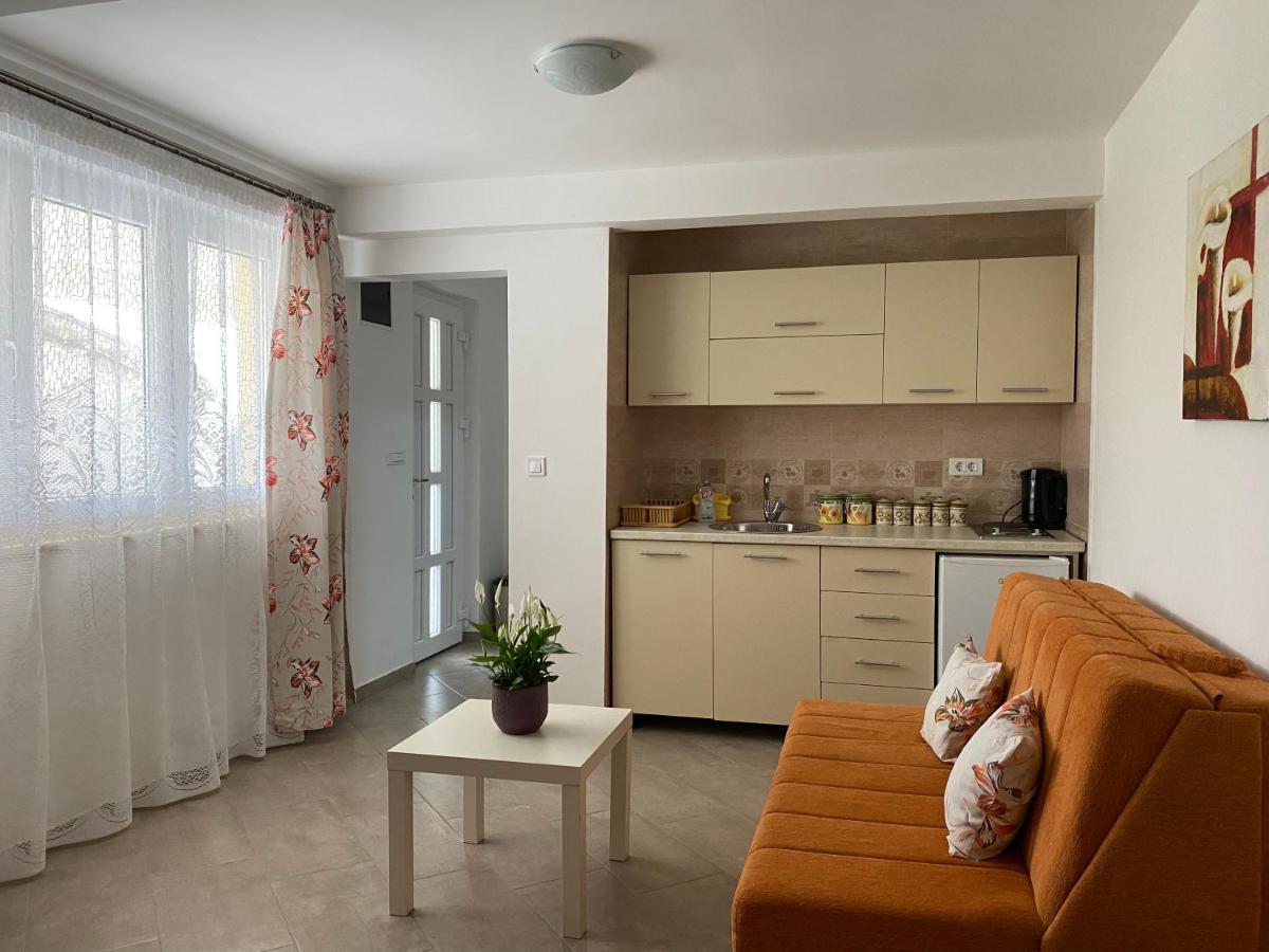 Dajkovic Apartmani Bar Bagian luar foto