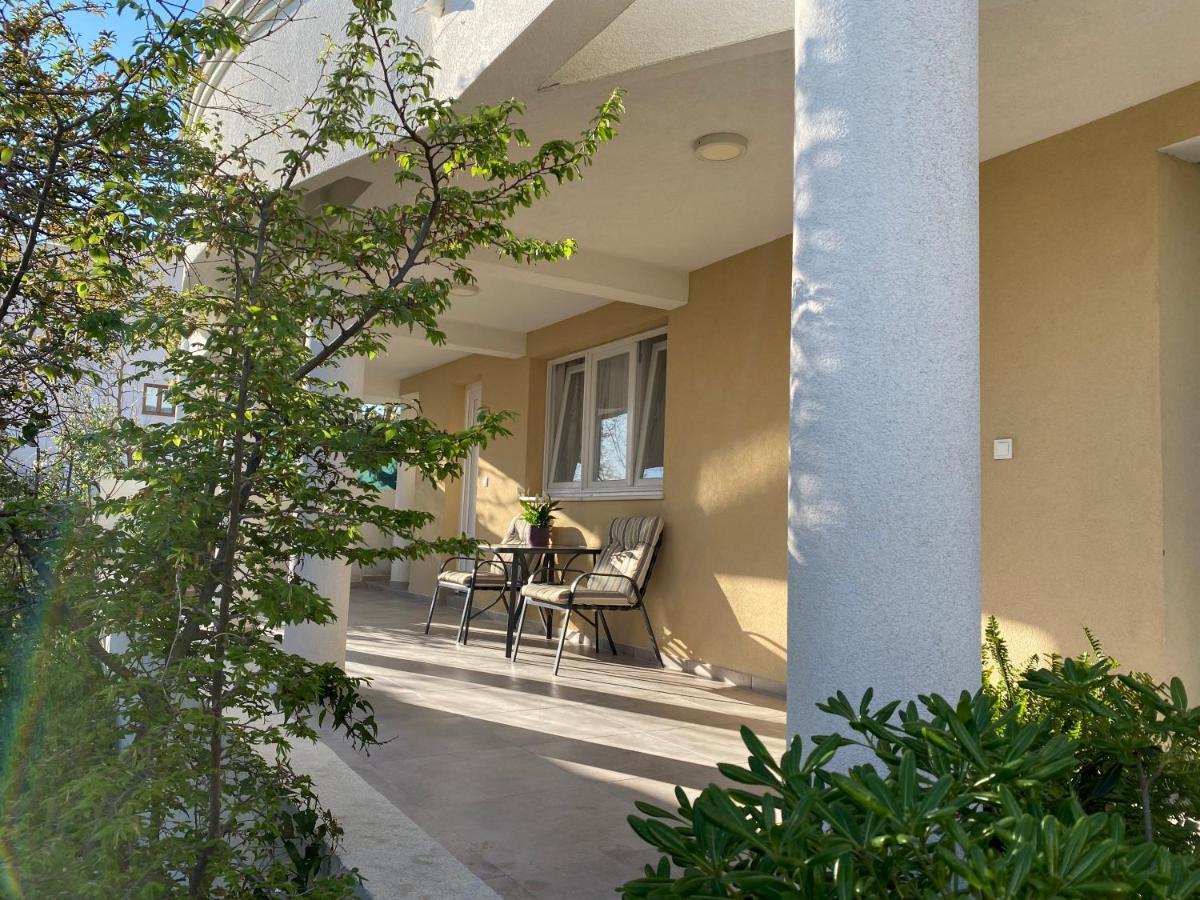 Dajkovic Apartmani Bar Bagian luar foto